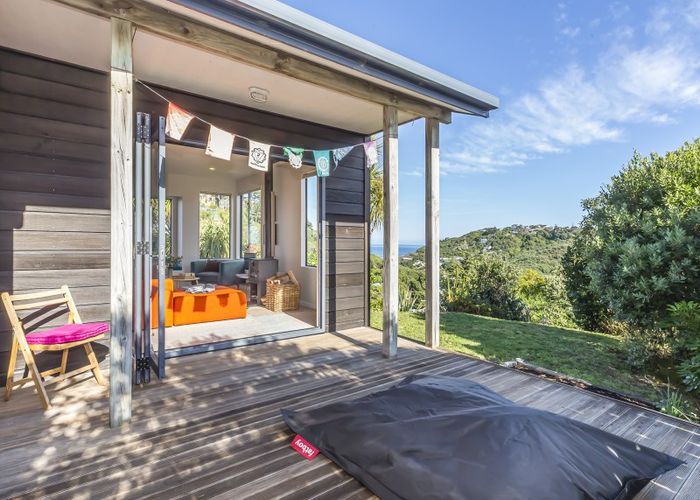  at 84 View Road, Houghton Bay, Wellington