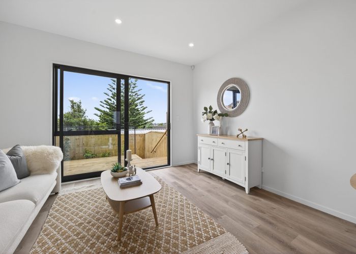  at 4/58 Hamlin Road, Mount Wellington, Auckland City, Auckland