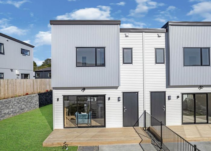  at 50 Crestview Rise, Papakura, Papakura, Auckland