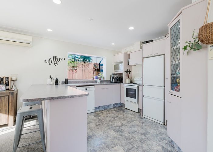  at 15A Forest Lake Road, Forest Lake, Hamilton, Waikato