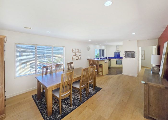  at 16 Forsyth Grove, Brooklyn, Wellington