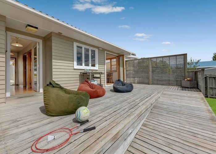  at 75 Karaka Road, Beachlands, Manukau City, Auckland