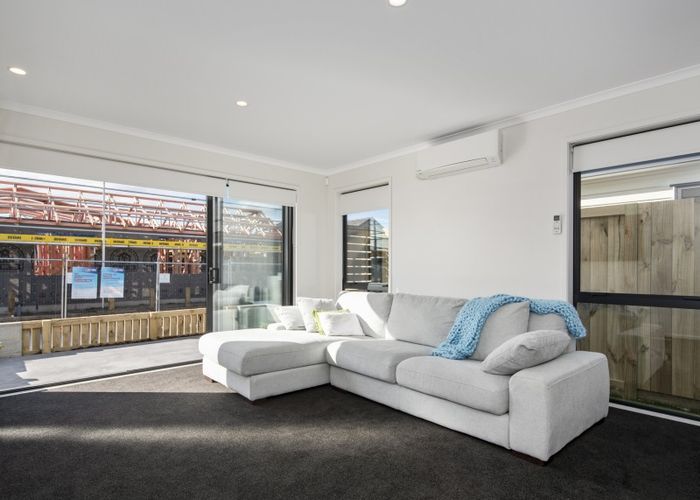  at 4 Pense Place, Papamoa