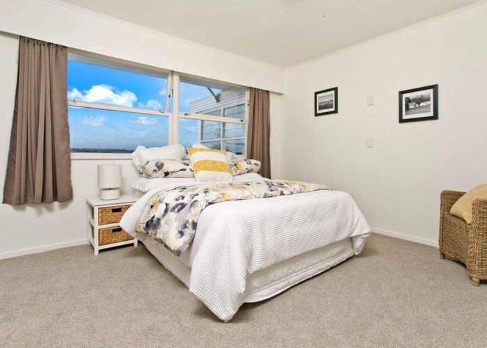  at 34A Velma Rd, Hillcrest, North Shore City, Auckland