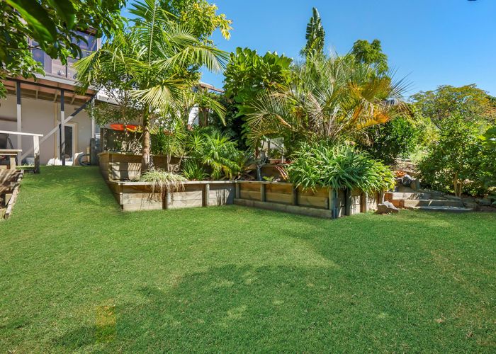 For sale 40A Weatherly Road, Torbay, North Shore City, Auckland