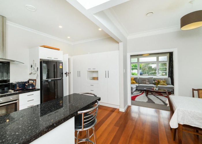  at 10 Hardie Street, Hokowhitu, Palmerston North