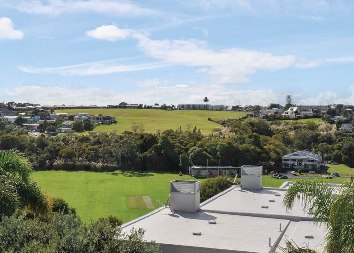  at 8/32 Karori Crescent, Orakei, Auckland City, Auckland