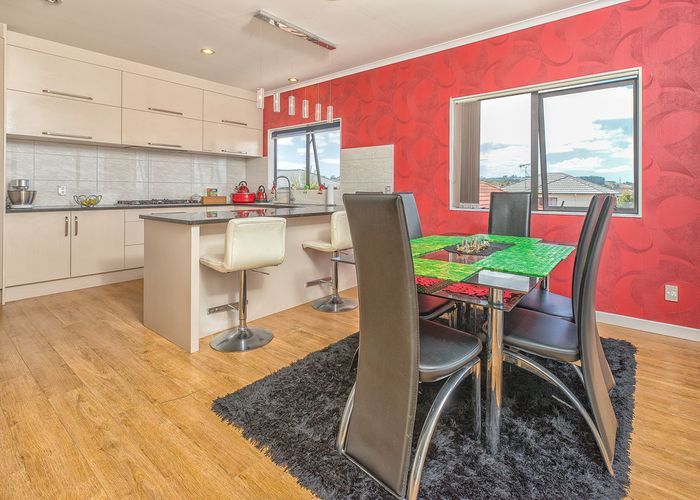  at 51 Saralee Drive, Manurewa, Auckland