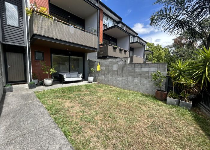  at 12/9 Eastview Road, Glen Innes, Auckland City, Auckland
