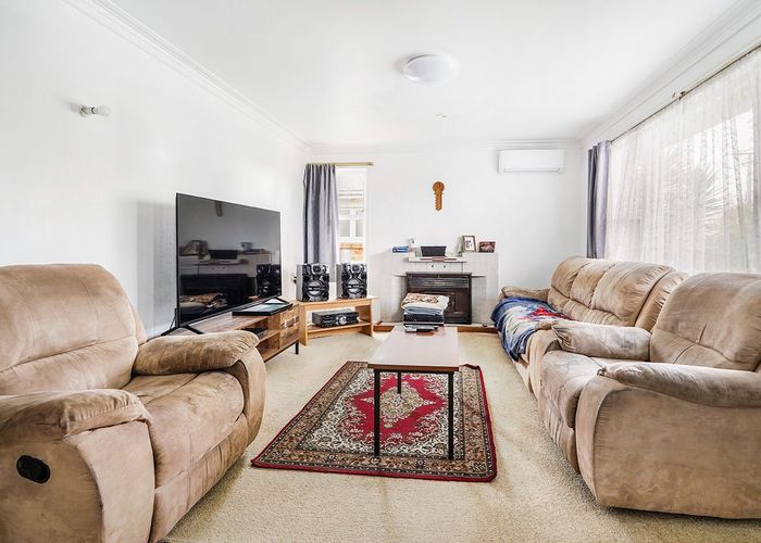  at 25 Keats Crescent, Enderley, Hamilton