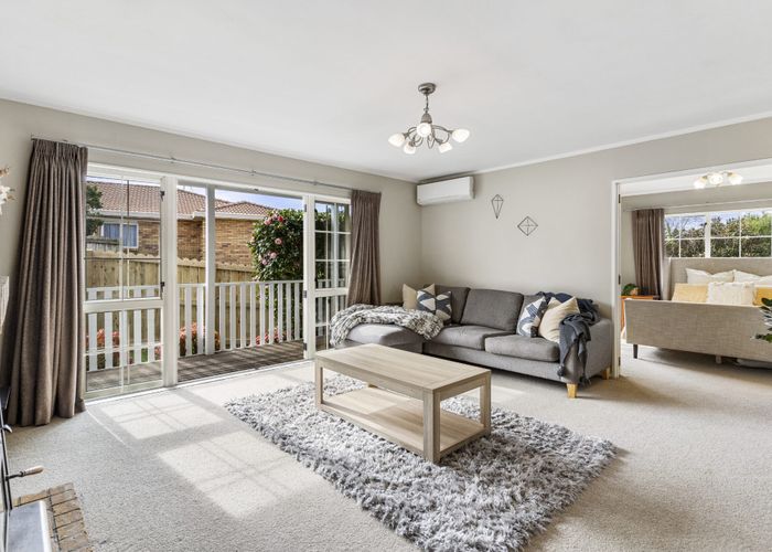  at 57 Gosford Drive, Botany Downs, Auckland