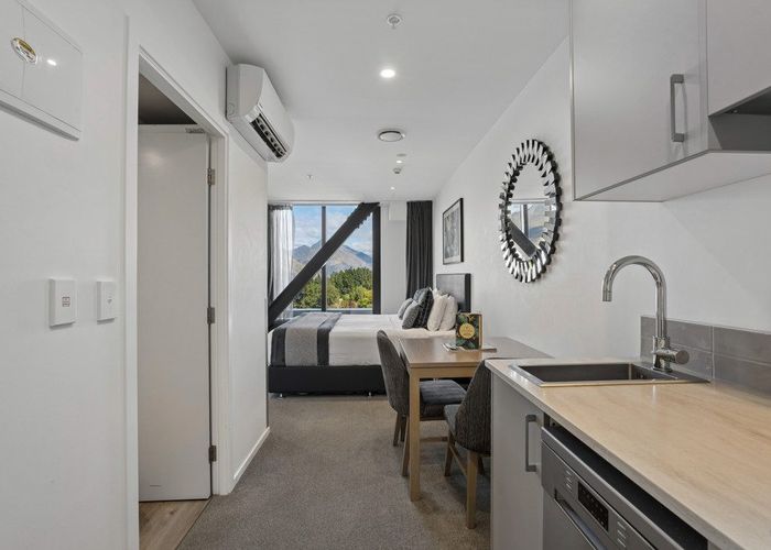  at 313 (Door 314), 18-24 Frankton Road, Town Centre, Queenstown-Lakes, Otago