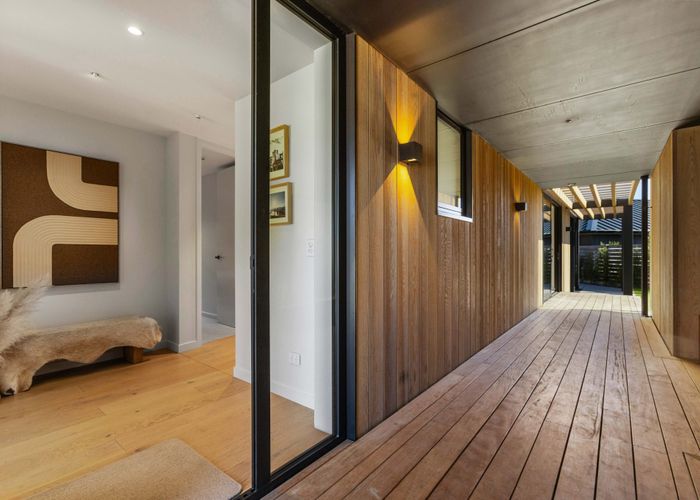  at 17 Doug Ledgerwood Drive, WANAKA