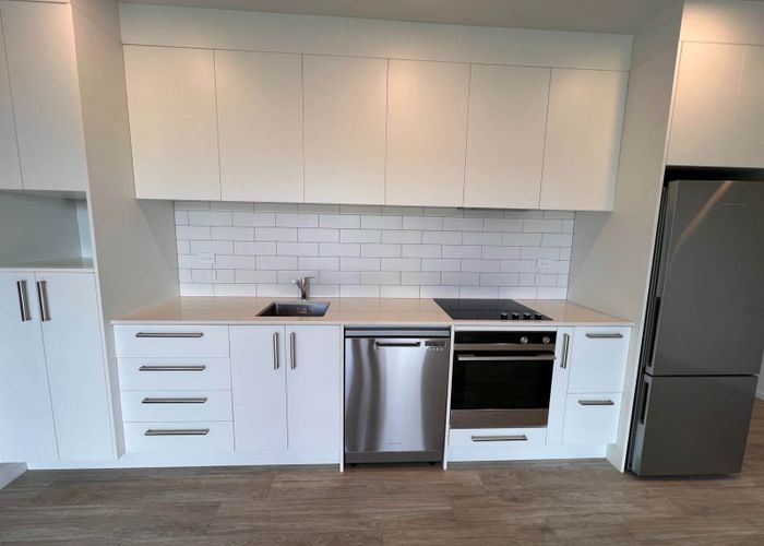  at 202/7C Hinaki Street, Point England, Auckland City, Auckland