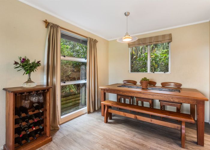  at 18 Toporoa View, Ascot Park, Porirua