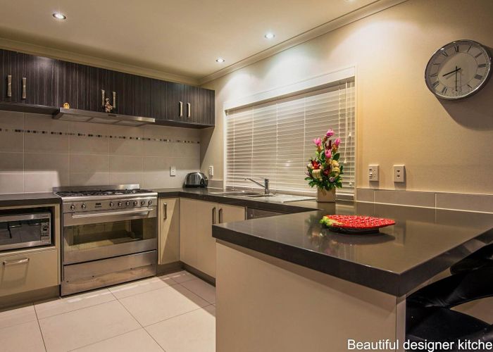  at 1 Reno Way, Flat Bush, Manukau City, Auckland