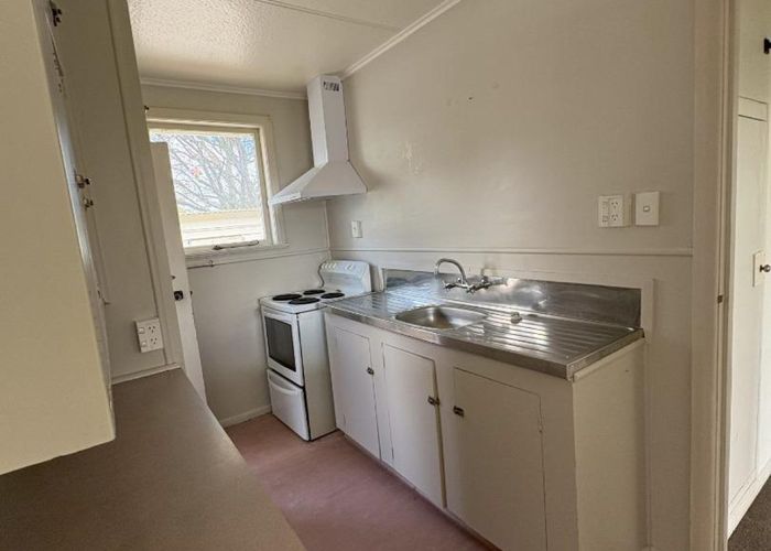  at 14 Slim Street, Bader, Hamilton, Waikato