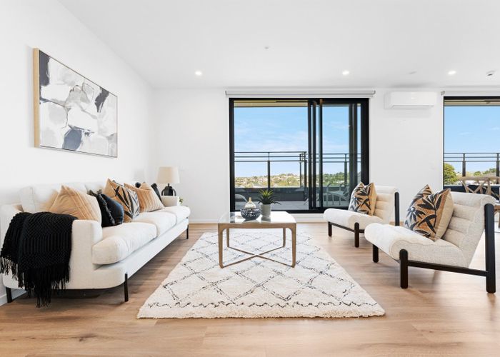  at 501/12 Barrack Road, Mount Wellington, Auckland City, Auckland