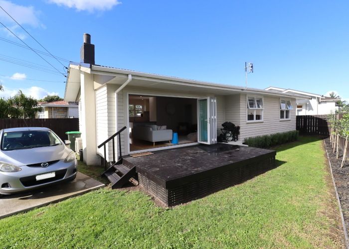  at 132 Canal Road, Avondale, Auckland