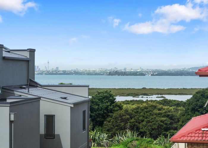  at 10 Provence Esplanade, Te Atatu Peninsula, Waitakere City, Auckland