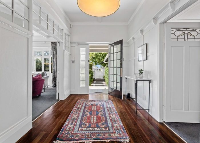  at 82 Arney Road, Remuera, Auckland