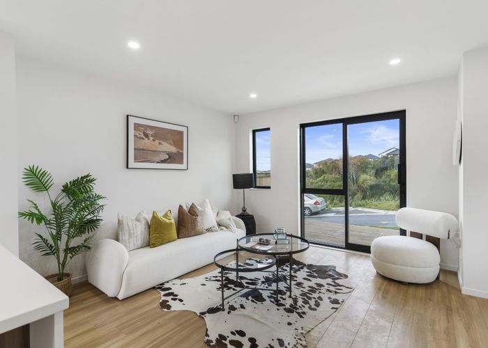  at 19 Sagitta Drive, Flat Bush, Manukau City, Auckland