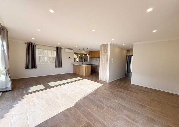  at 7A Marco Place, Highland Park, Manukau City, Auckland