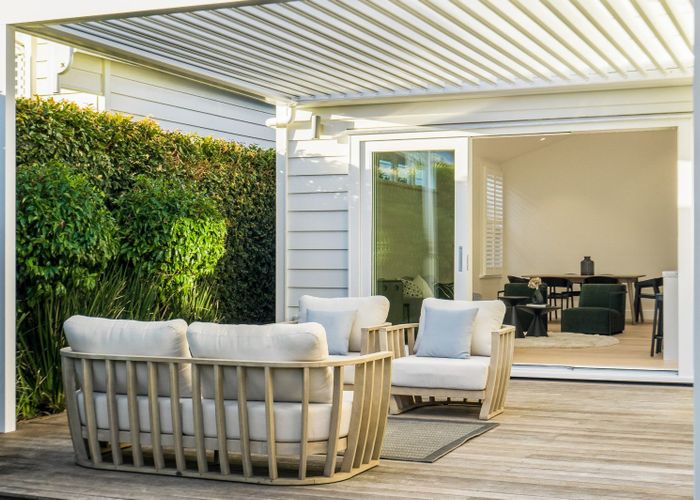  at 10 Green Street, Saint Marys Bay, Auckland