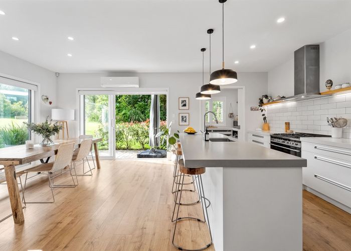  at 18B Hobbs Road, Matakatia, Whangaparaoa