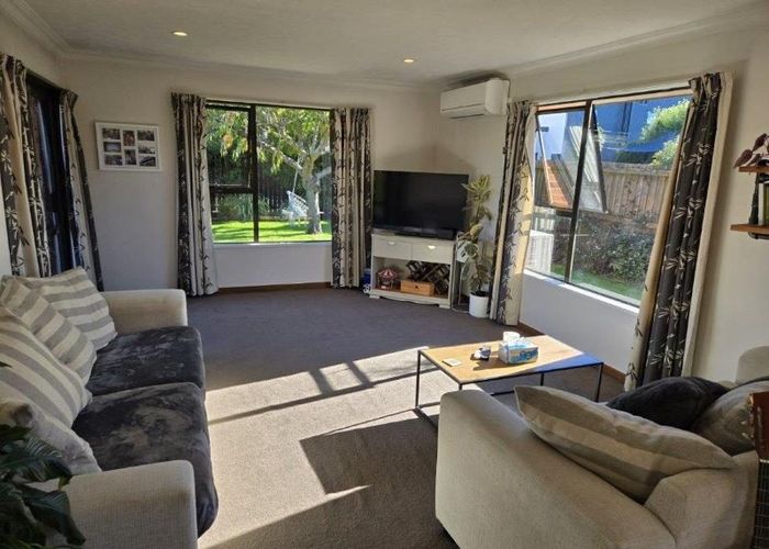  at 17A Vagues Road, Northcote, Christchurch City, Canterbury