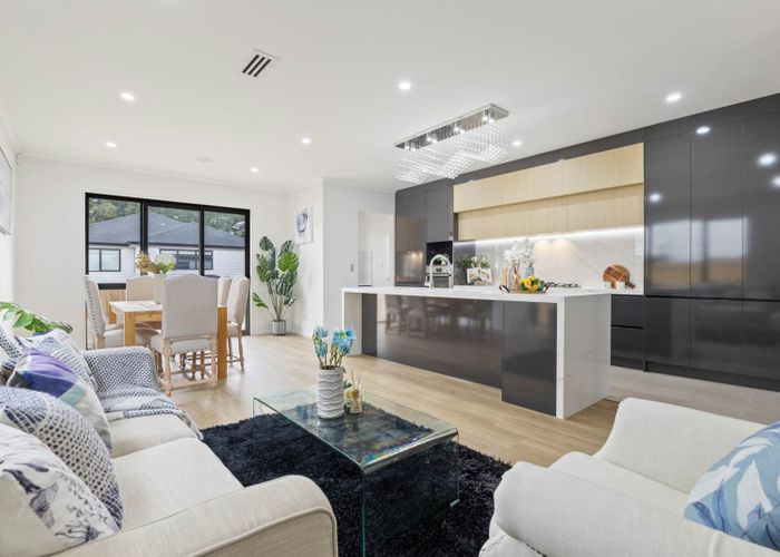  at 3 Knockanara Drive, Flat Bush, Manukau City, Auckland