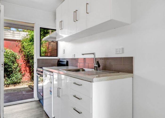  at 5/66 Robinson Avenue, Holdens Bay, Rotorua, Bay Of Plenty