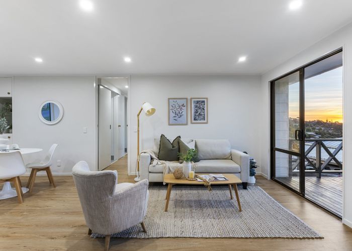  at 1/151 Spinella Drive, Bayview, Auckland