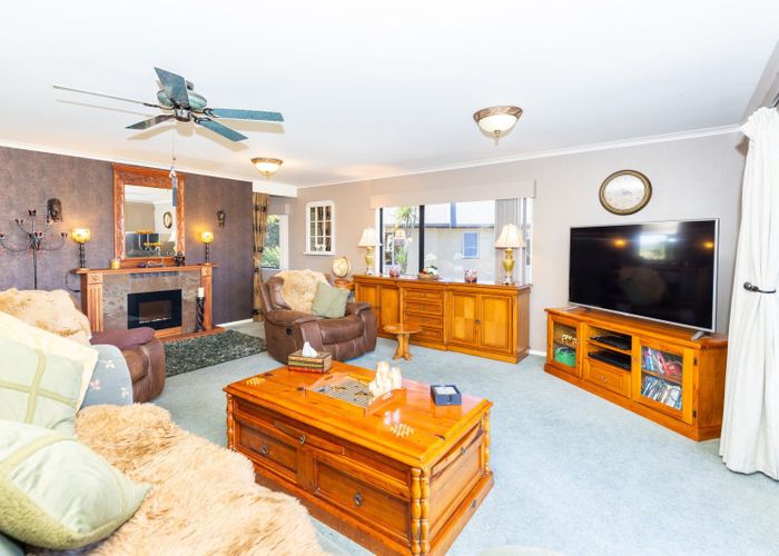  at 26 Tironui Terrace, Western Heights, Hamilton