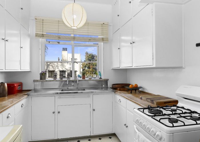  at Unit D/42C Tinakori Road, Thorndon, Wellington, Wellington