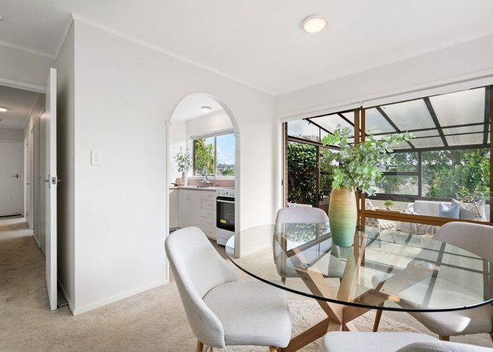  at 1/12 Hollyhock Place, Browns Bay, Auckland