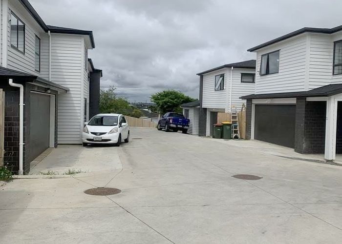  at 8/98 Cardiff Road, Pakuranga, Manukau City, Auckland