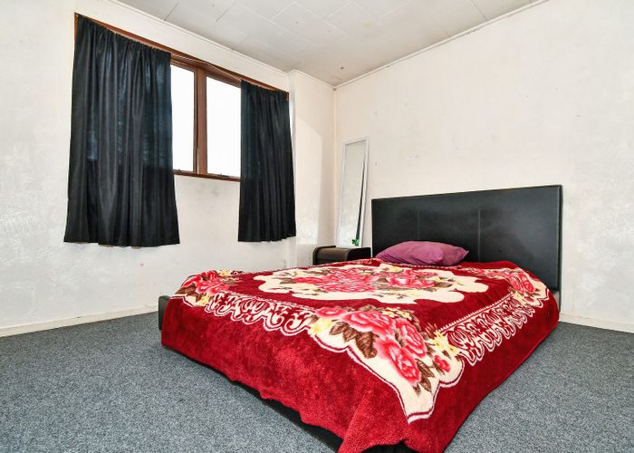  at 90C Beaumonts Way, Manurewa, Manukau City, Auckland