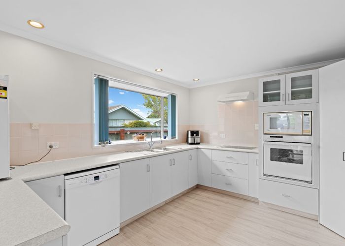  at 6 Thompsons Road, Belfast, Christchurch