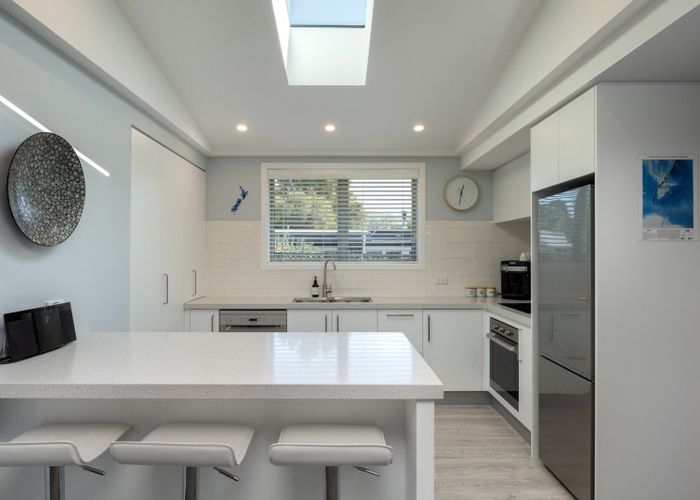  at 22 Beach Road, Waikawa, Picton