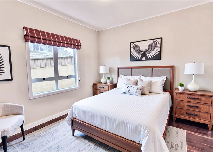  at 25 Hillview Avenue, New Windsor, Auckland