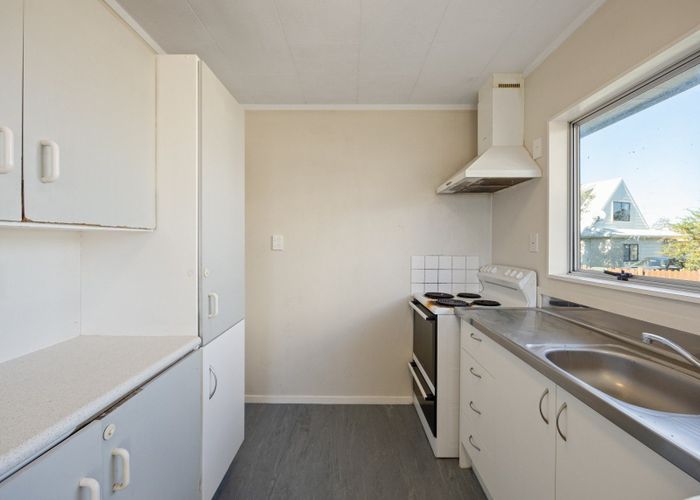  at 32B Garland Drive, Saint Andrews, Hamilton, Waikato