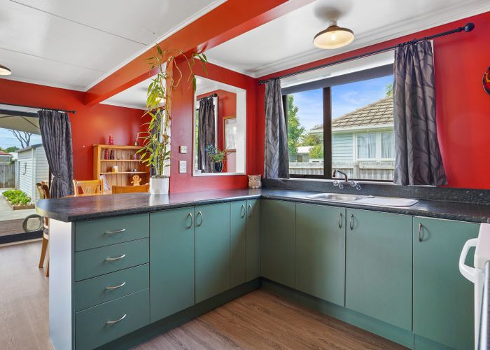  at 18 Bronwyn Street, Mairehau, Christchurch