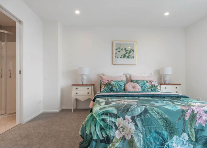  at 27 Karikari Crescent, Takanini, Papakura, Auckland