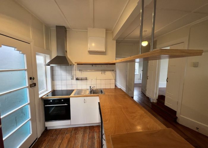  at 83 Apu Crescent, Lyall Bay, Wellington, Wellington