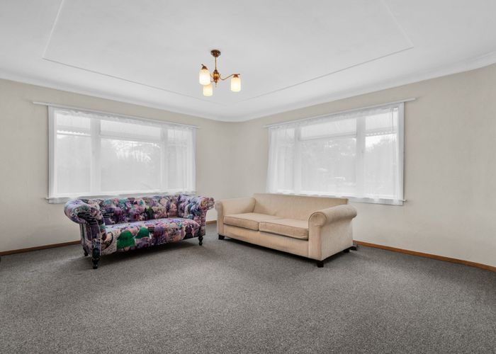  at 25 Victoria Street, Carterton, Carterton
