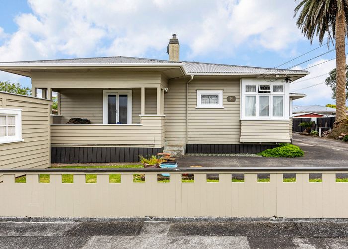  at 5 Hazel Avenue, Mount Roskill, Auckland