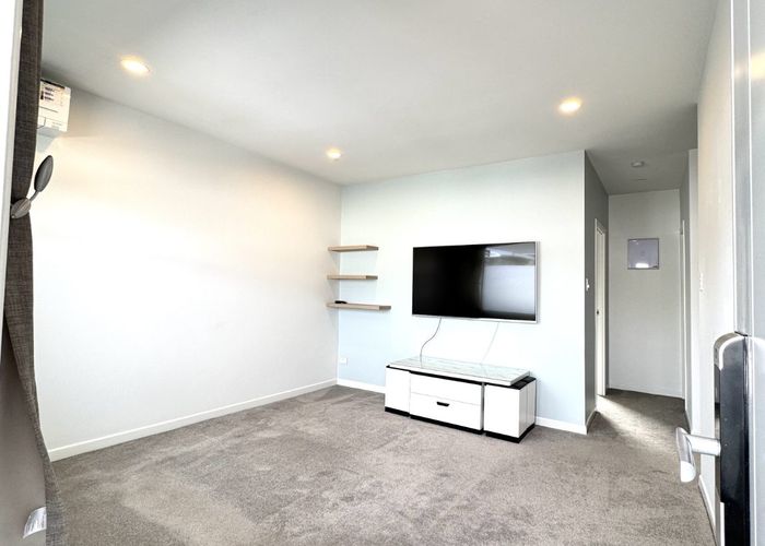  at 4/43 Queens Avenue, Mount Eden, Auckland City, Auckland