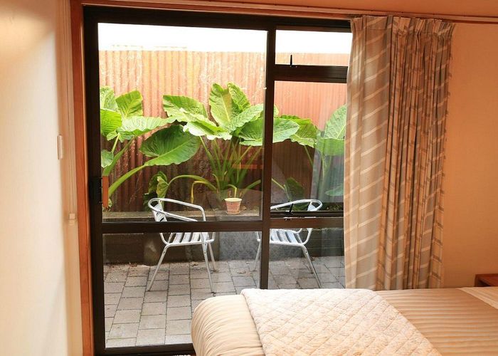  at 407 Great South Road, Papakura, Papakura, Auckland