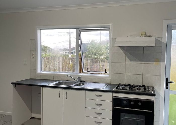  at 5 Bernard Street, Mount Wellington, Auckland